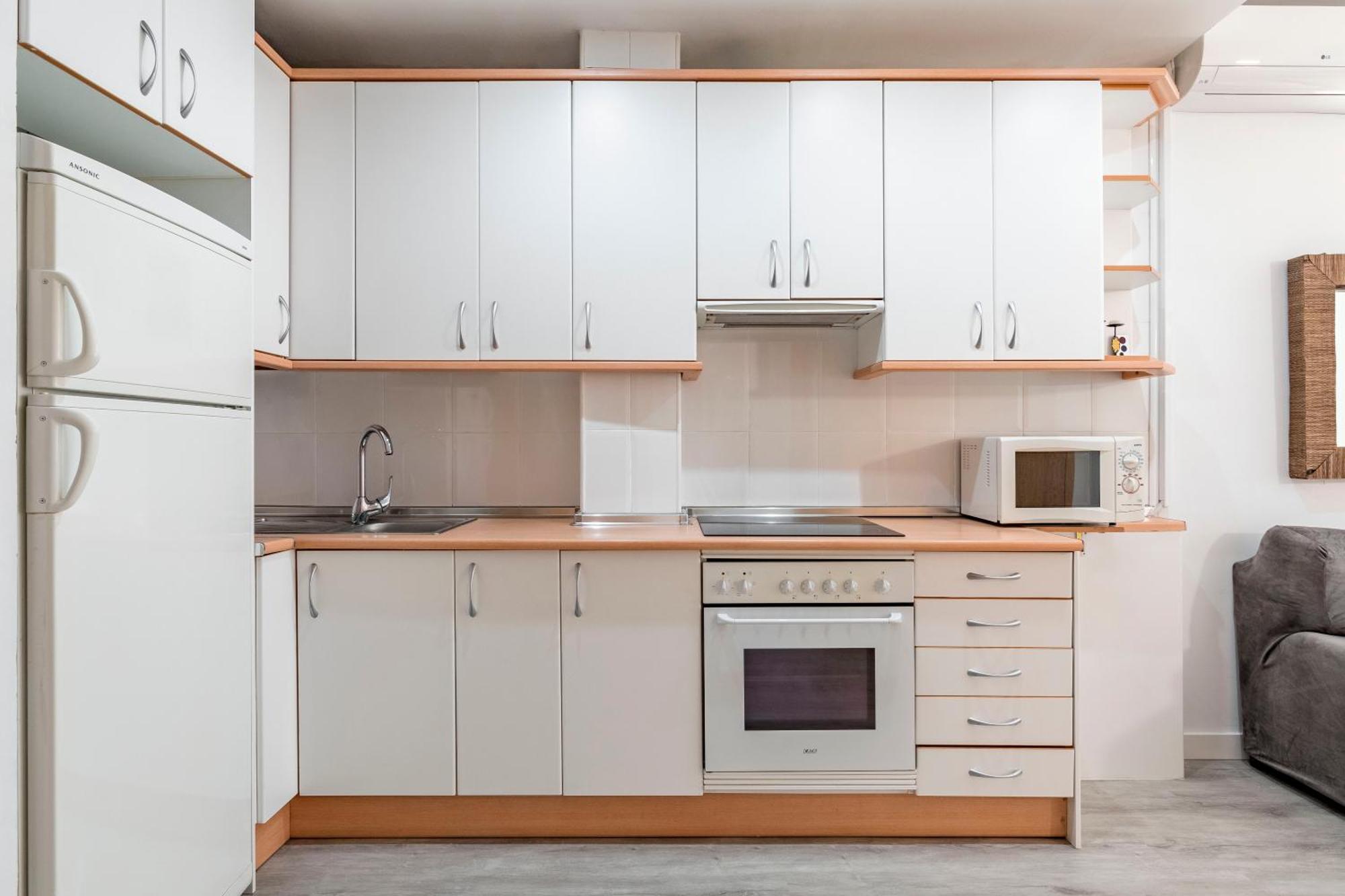 מדריד Charming Studio Avenida America מראה חיצוני תמונה